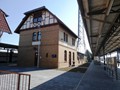 Bahnhofsgebäude 2022 (Foto Hans-Heinrich Schimler)